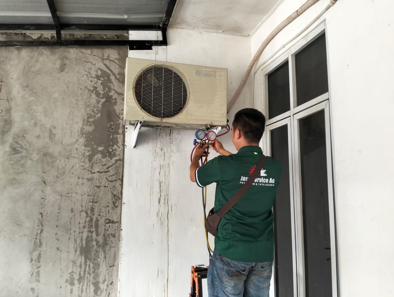 jasa service ac Pendingin Ruangan Kelapa Gading